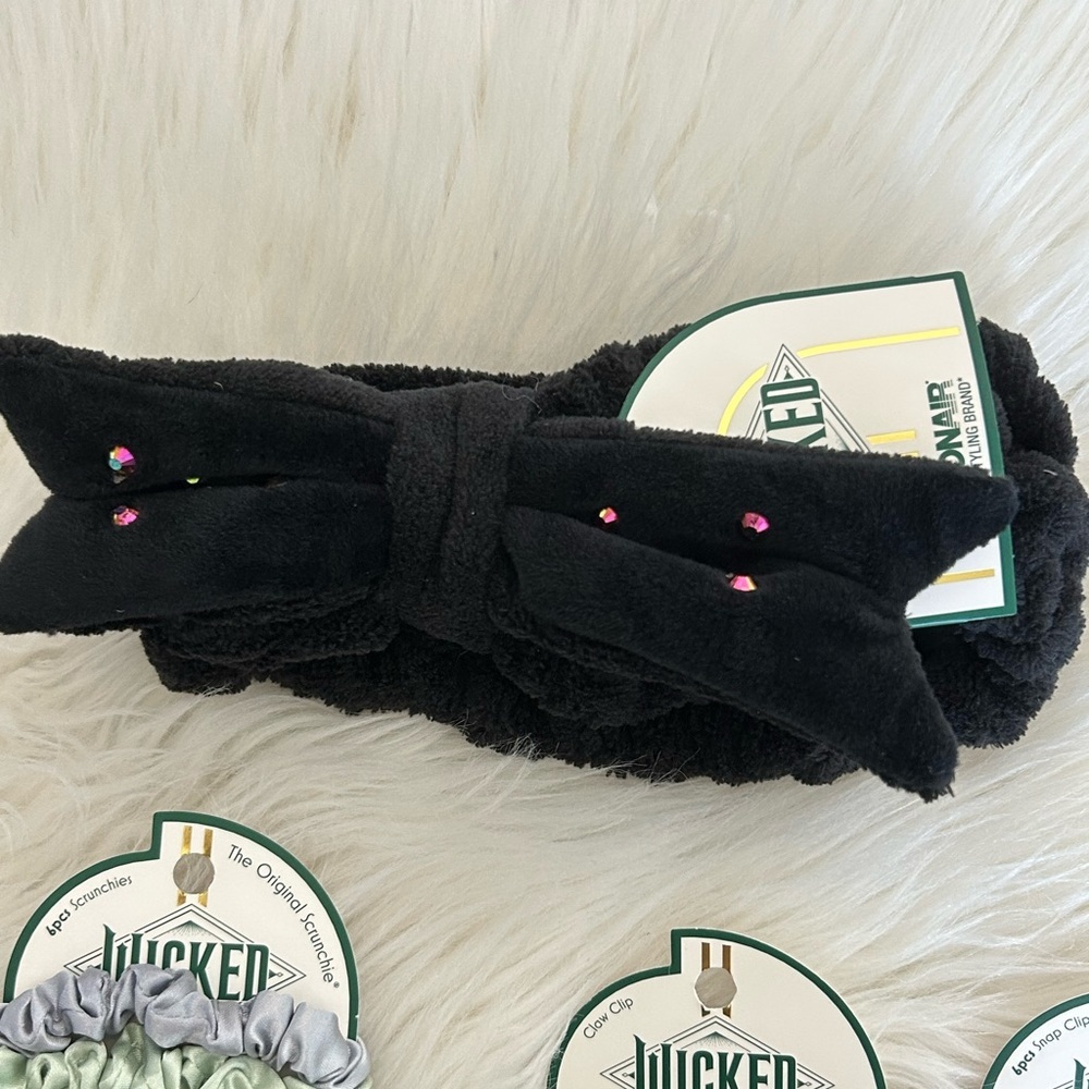 CONAIR WICKED Trademark Inspired 5 Piece Hair Accessories Set Black and Green - Picture 5 of 6